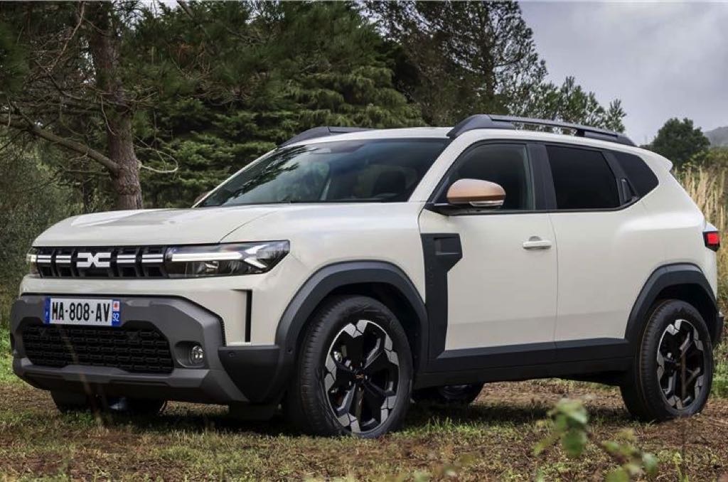 Renault Duster, Bigster To Offer CNG & Hybrid Powertrains In India
