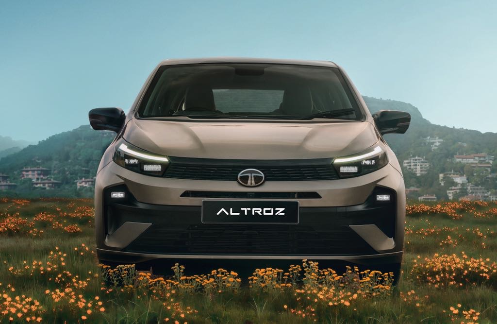 Tata Altroz Facelift Revealed With New Details