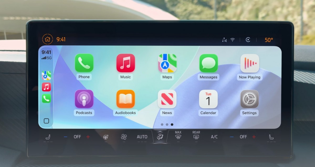 Apple CarPlay Updated With Widgets & Enhanced Features With iOS 26