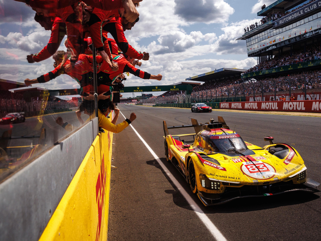 Robert Kubica Takes Ferrari To Victory At The 24 Hours Of Le Mans