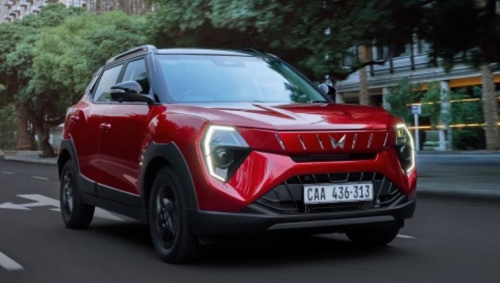 Mahindra XUV 3XO RevX Trim Launched, Priced From Rs. 8.94 Lakhs