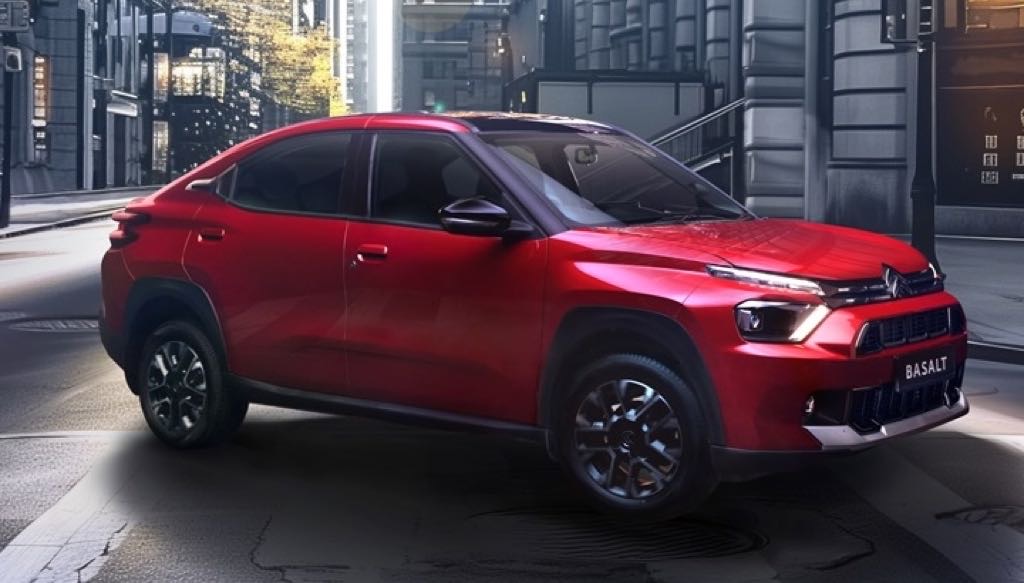 Citroen Introduces Citroen 2.0 Strategy, Teases C3X