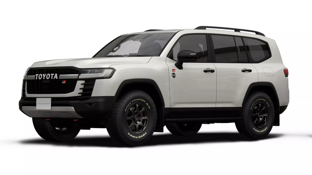 Toyota Land Cruiser Rally Raid Unveiled