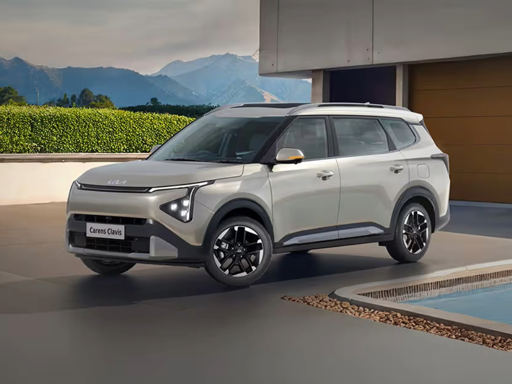 Kia Carens Clavis Lineup Gets New Trim & Six-Seater Options