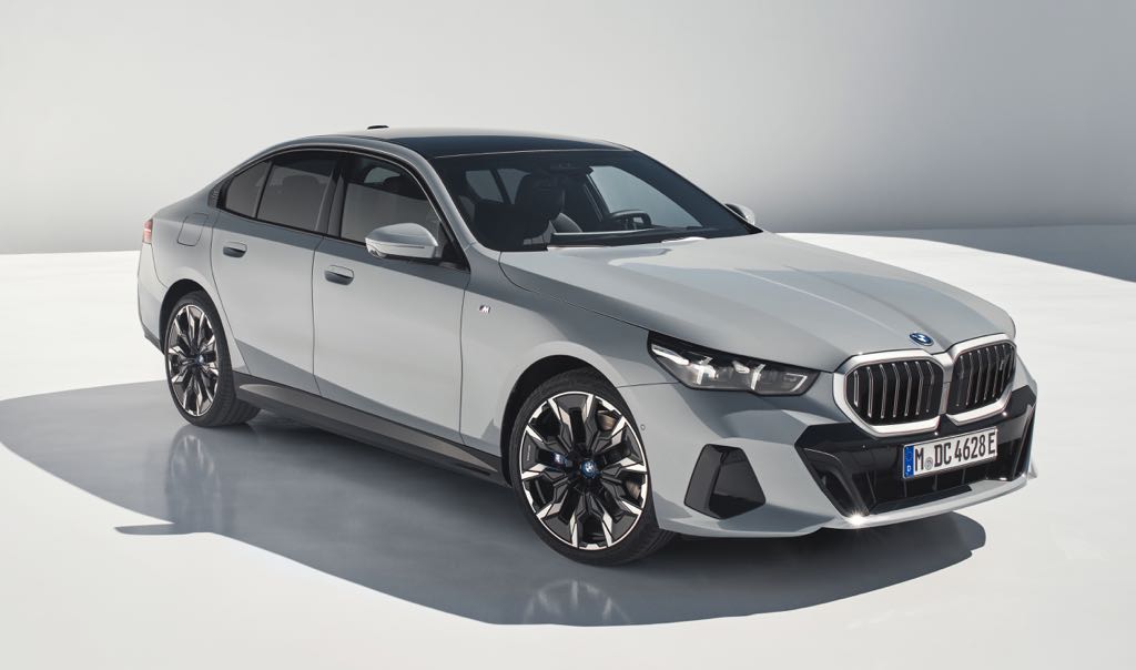 BMW i5 LWB India Launch Expected In Early 2026