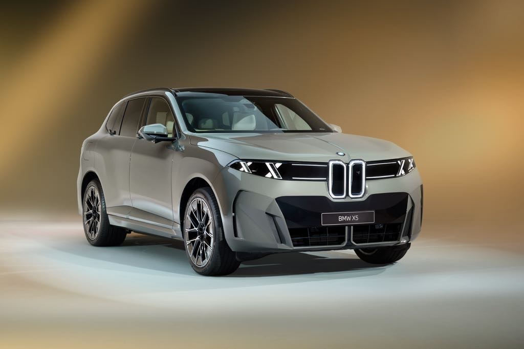2026 BMW X5 Revealed With Electric, Hydrogen, Hybrid & Petrol Powertrains
