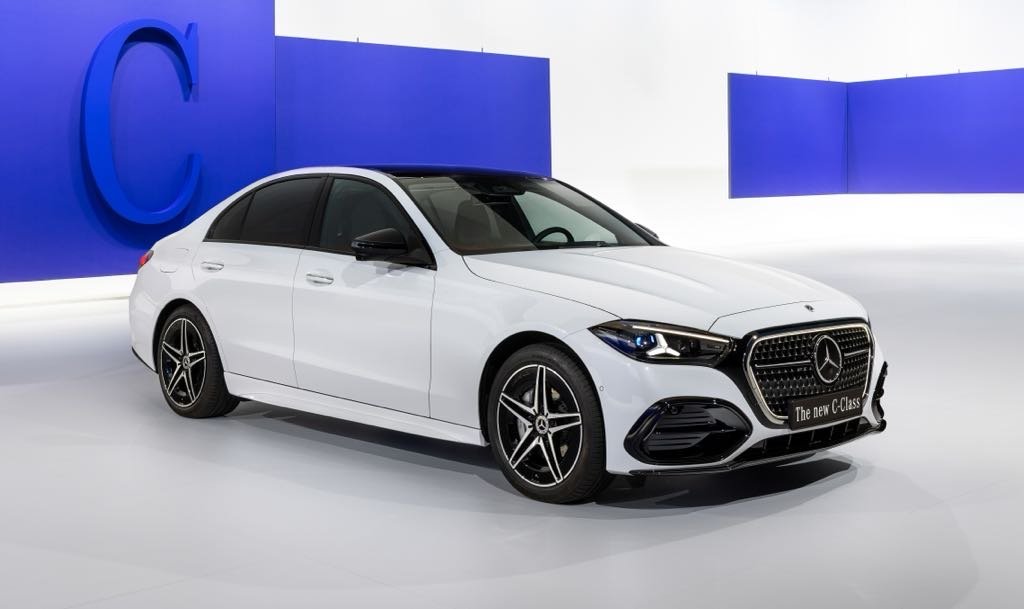 Mercedes-Benz C-Class Facelift Revealed With Petrol And Diesel Engines