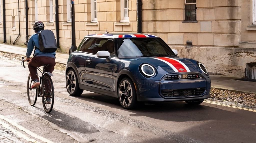 MINI Cooper Oxford Edition Launched In India, Priced At Rs. 55.5 Lakhs